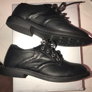 NIB Black Boys Kenneth Cole Dress Shoes Size 11